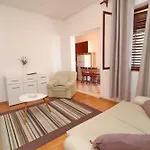 شقة Peselj Smokvica (Korcula)