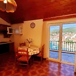 Peselj شقة *