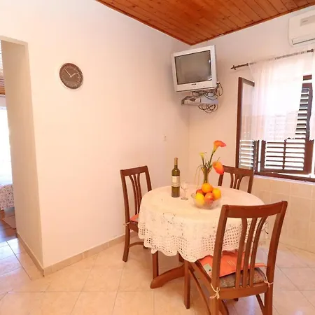 Peselj Apartman Smokvica