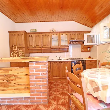 Apartman Peselj Smokvica