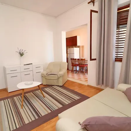 Apartman Peselj Smokvica