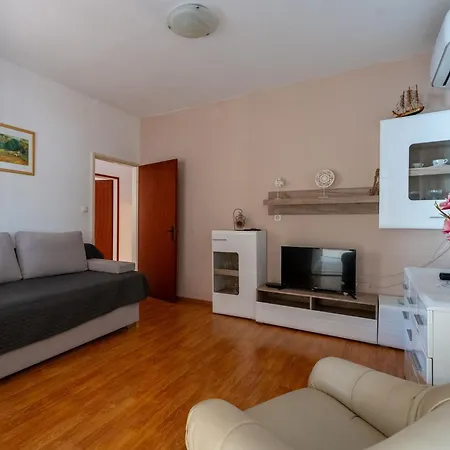Peselj Apartman *