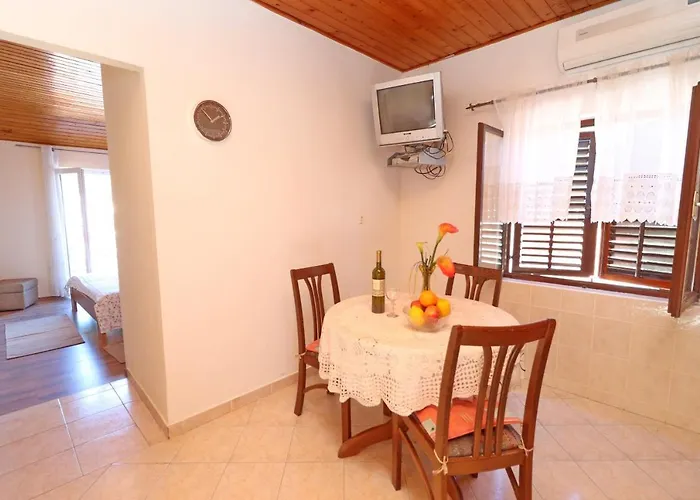 Peselj アパート Smokvica