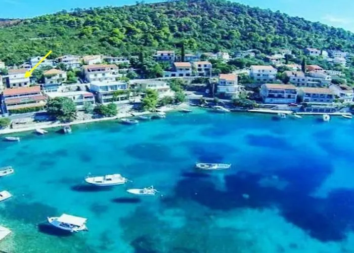 アパート Peselj Smokvica